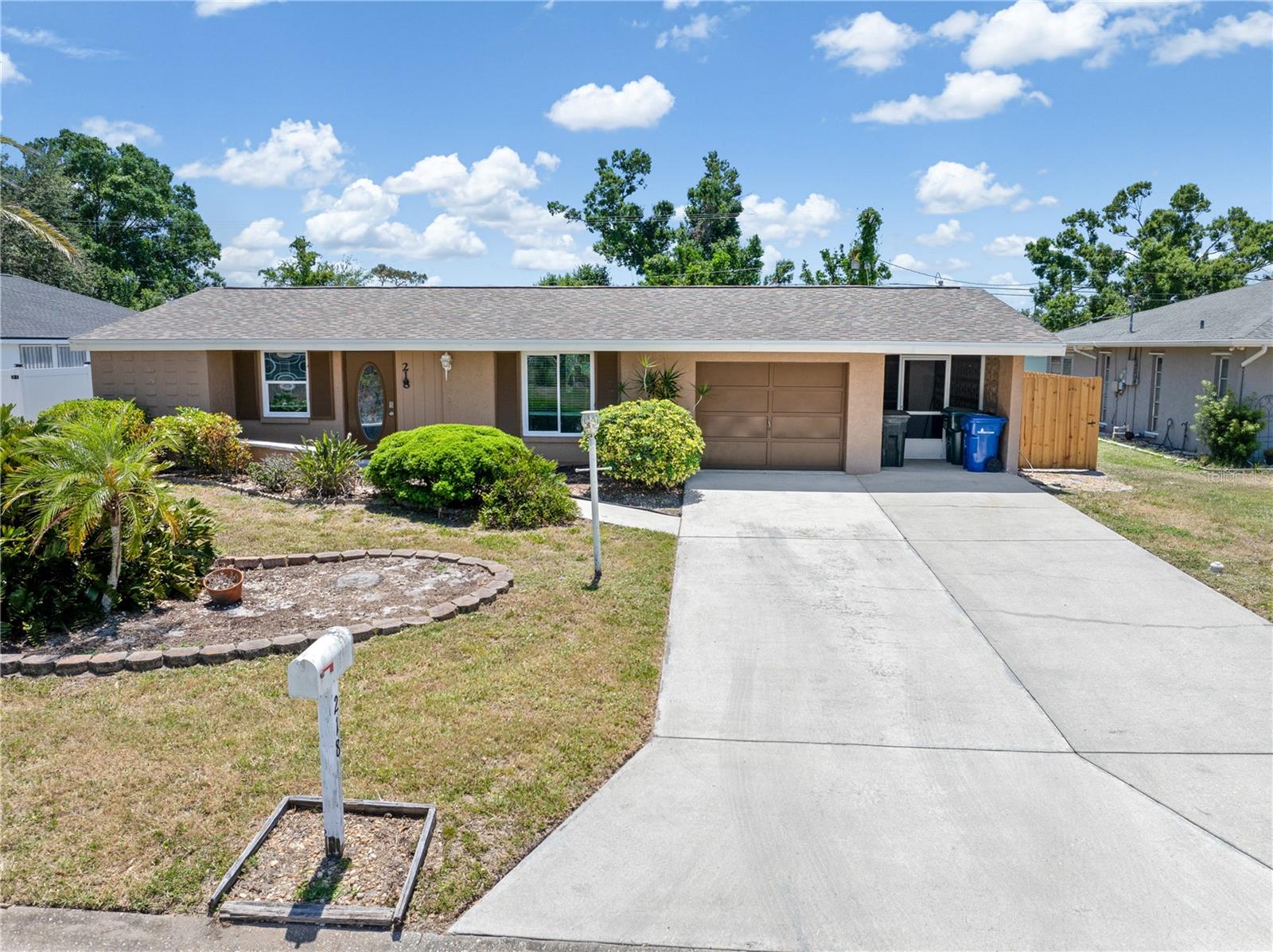 Details for 218 Parkview Drive, VENICE, FL 34293