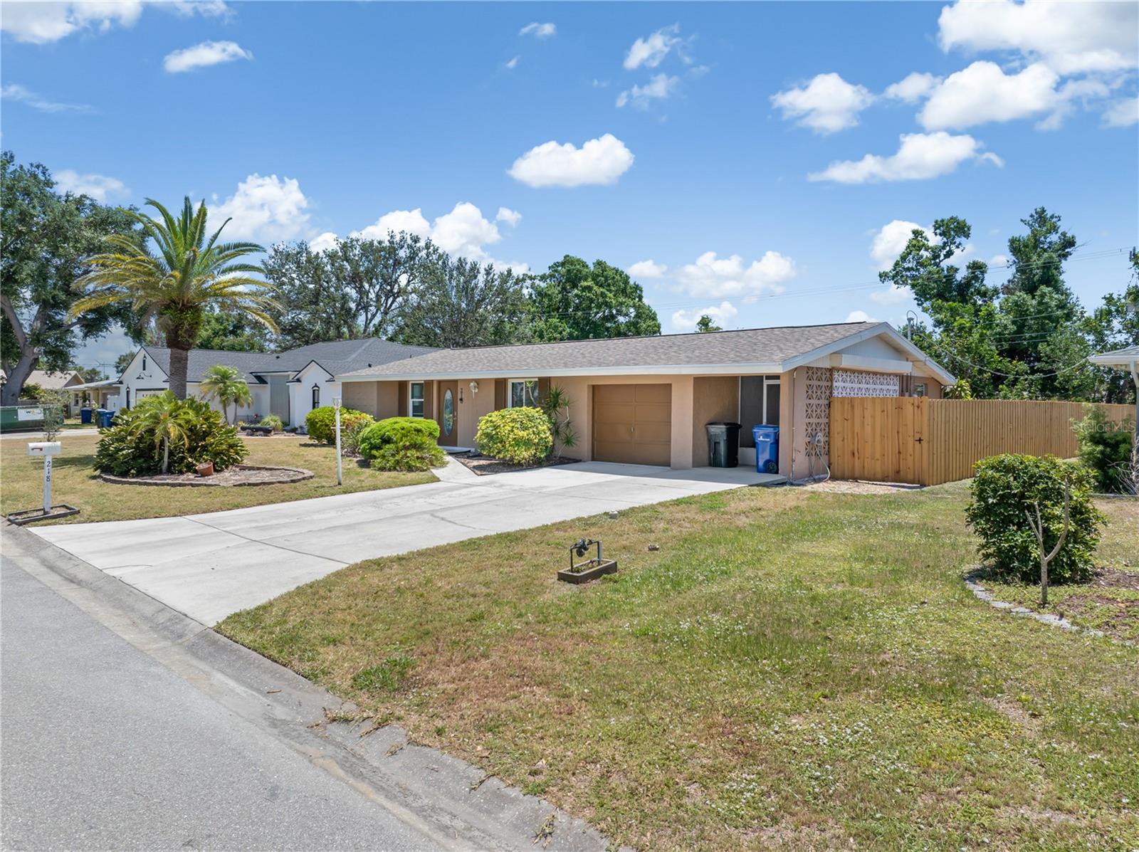 Image 36 of 51 For 218 Parkview Drive