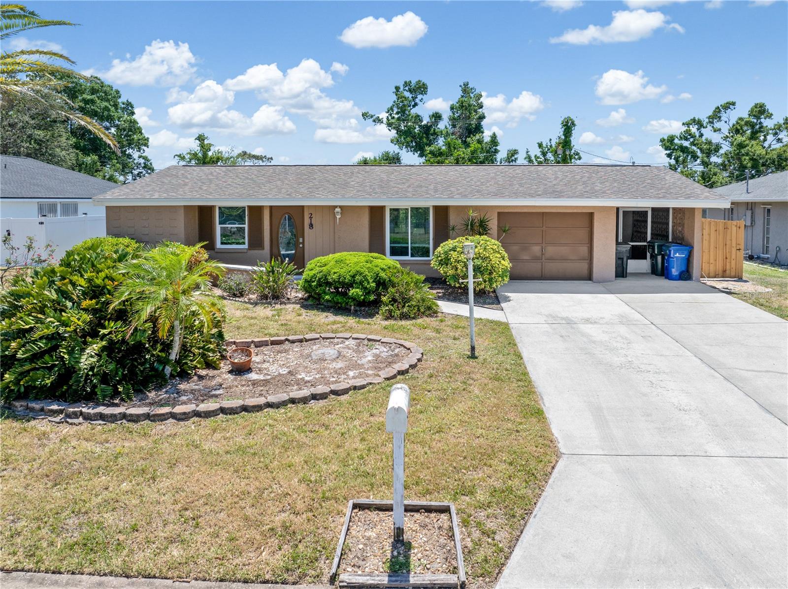 Image 37 of 51 For 218 Parkview Drive