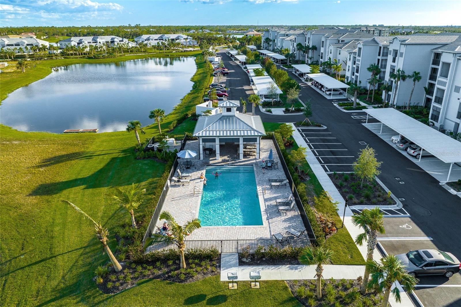 Image 18 of 44 For 14051 Heritage Landing Boulevard 536