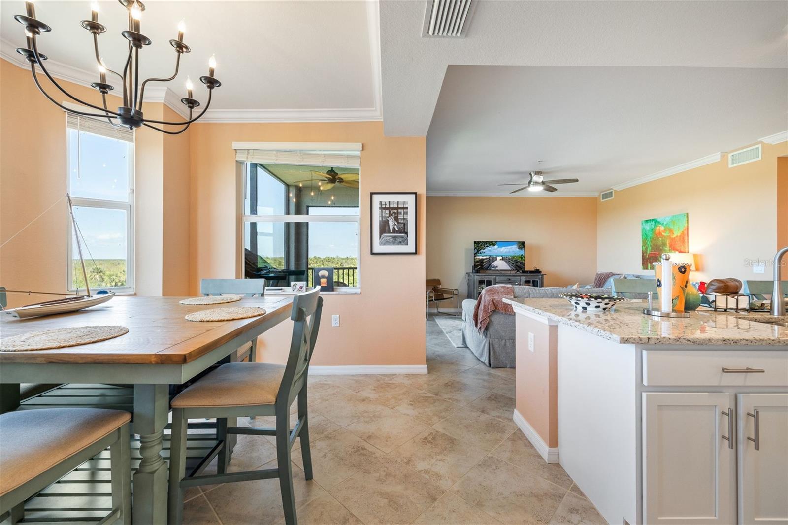 Image 30 of 44 For 14051 Heritage Landing Boulevard 536