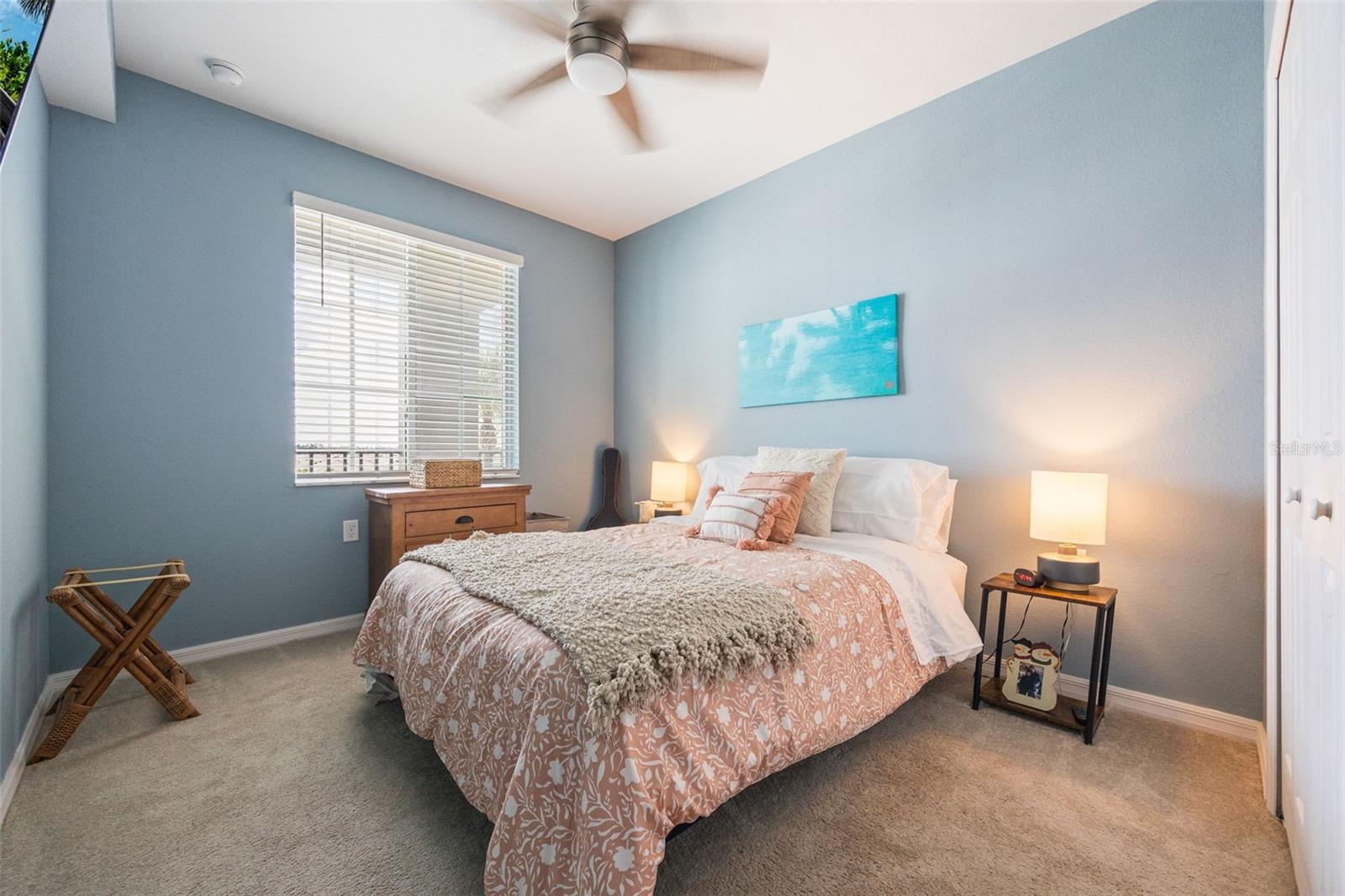 Image 40 of 44 For 14051 Heritage Landing Boulevard 536