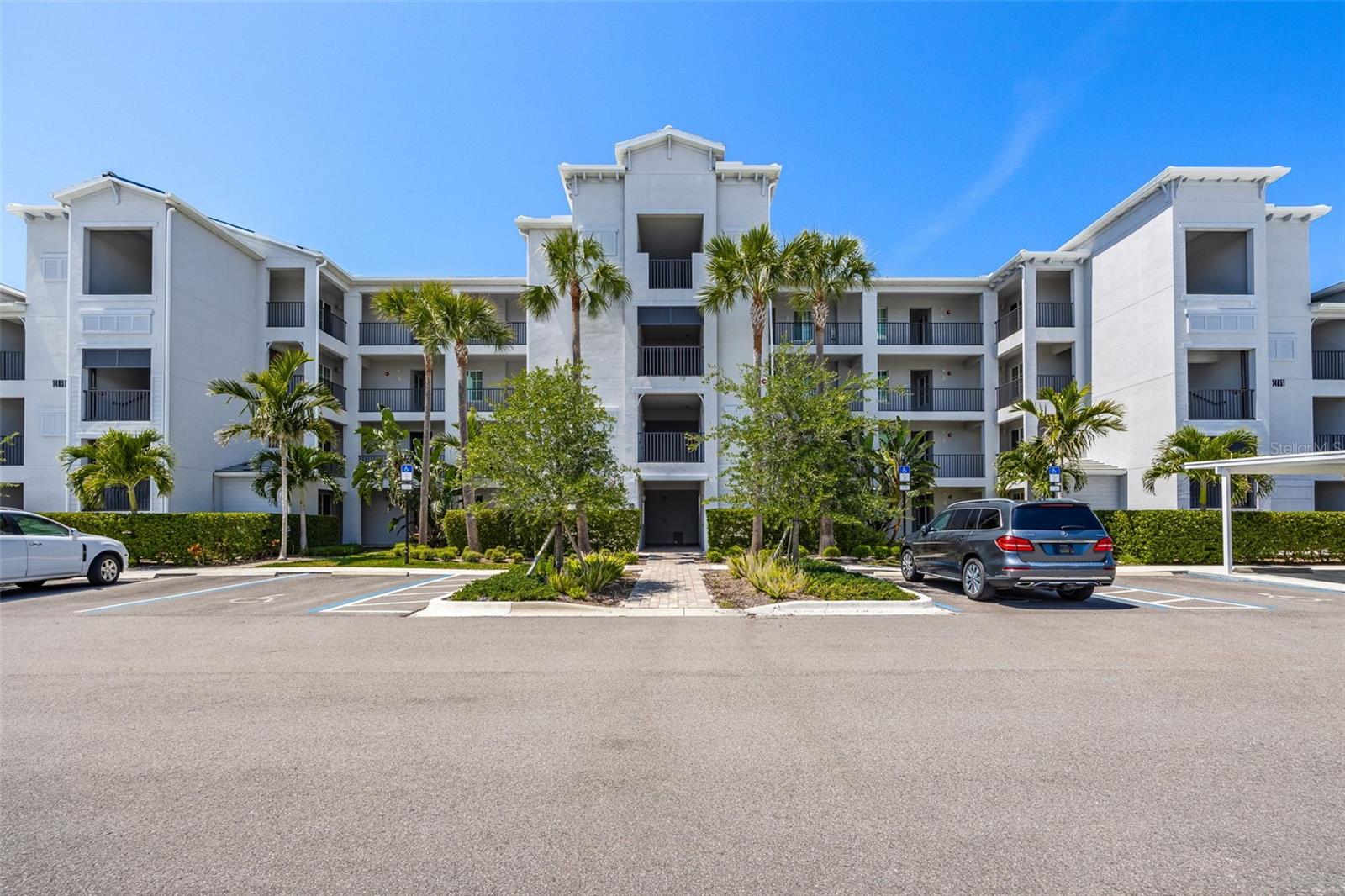 Image 43 of 44 For 14051 Heritage Landing Boulevard 536