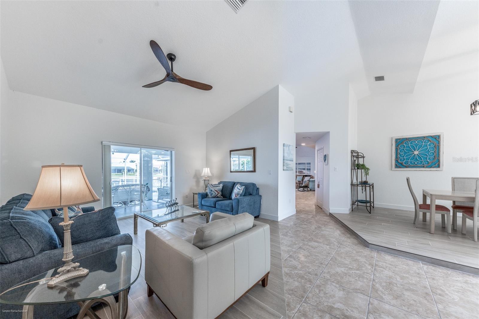 Image 9 of 56 For 2572 Brazilia Court