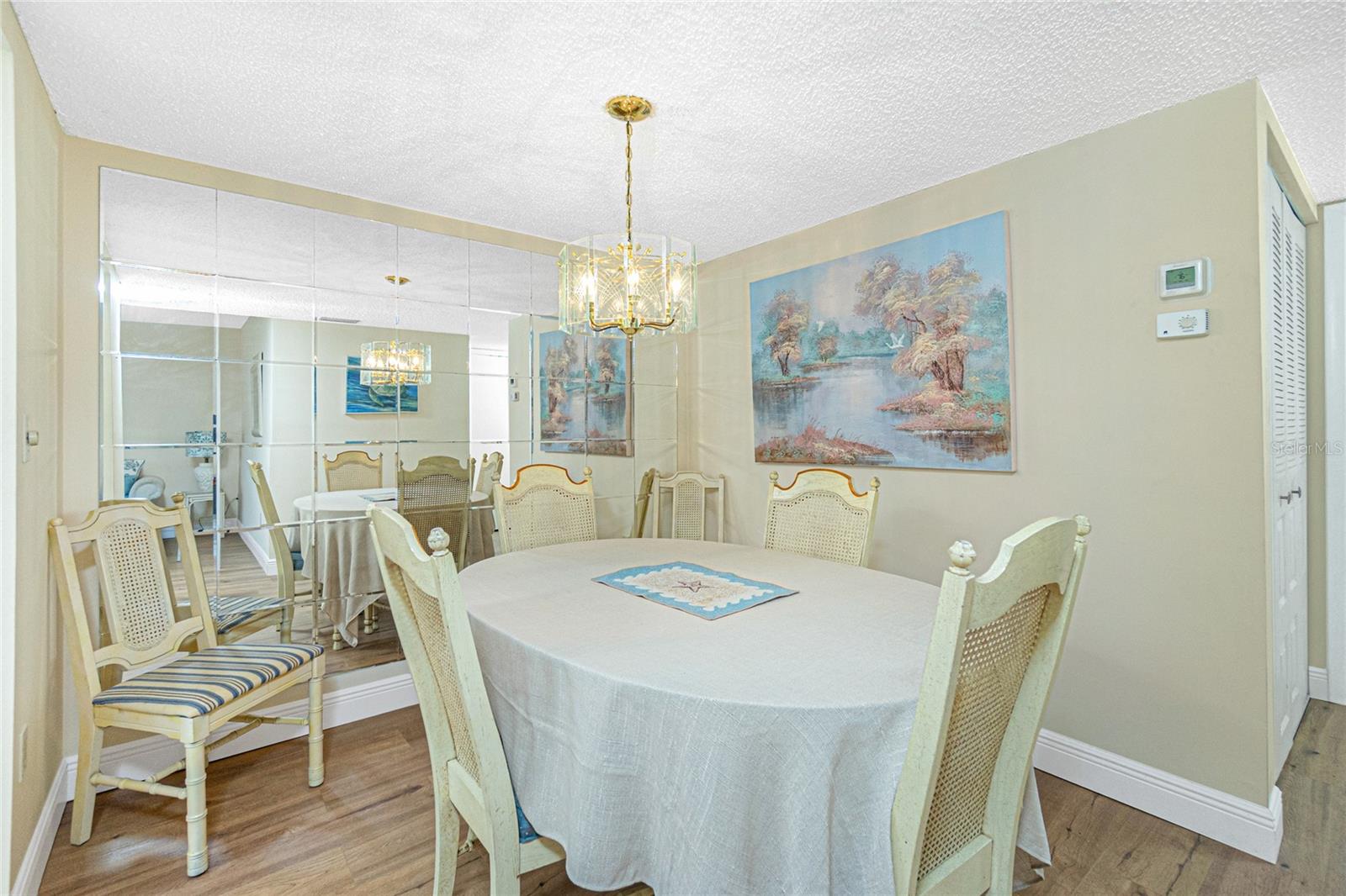 Image 15 of 35 For 22375 Edgewater Drive 128