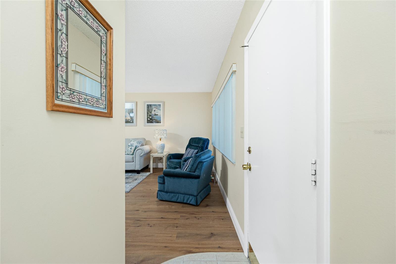 Image 8 of 35 For 22375 Edgewater Drive 128