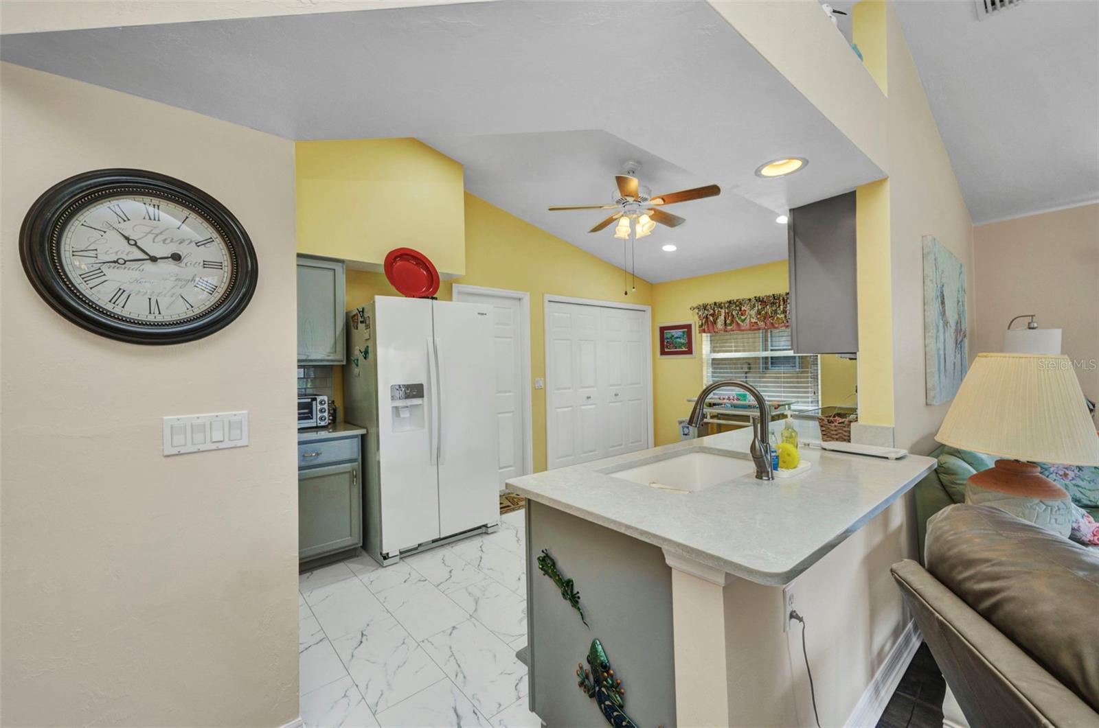 Image 8 of 41 For 24317 Kintail Court