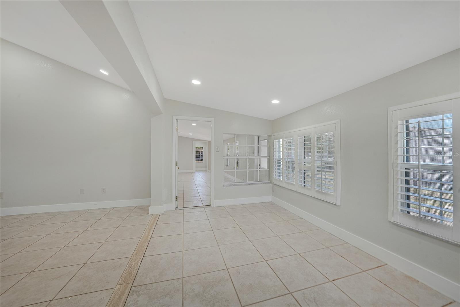 Image 21 of 30 For 3515 Vasco Street