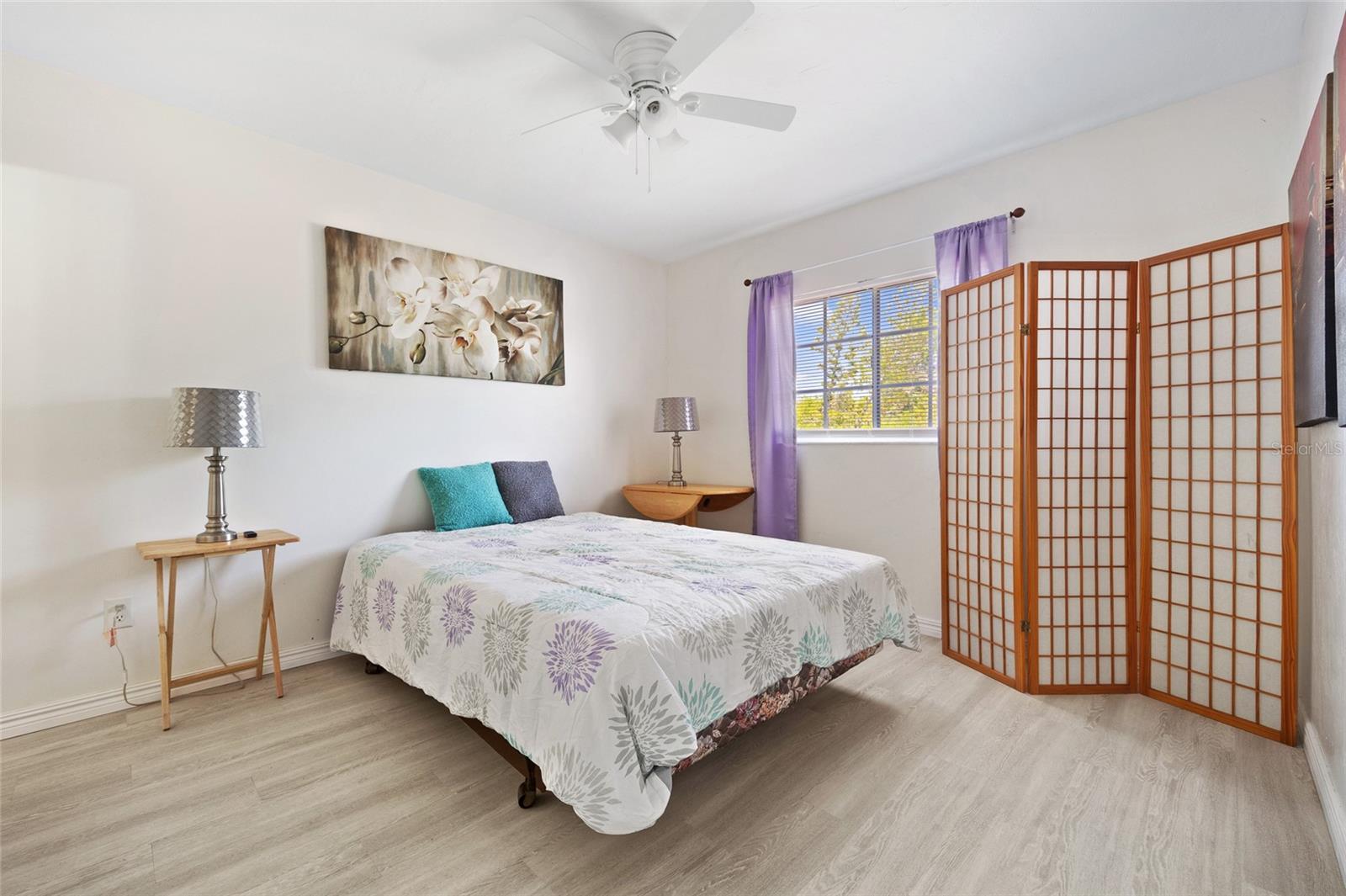 Image 15 of 36 For 3310 Loveland Boulevard 1503