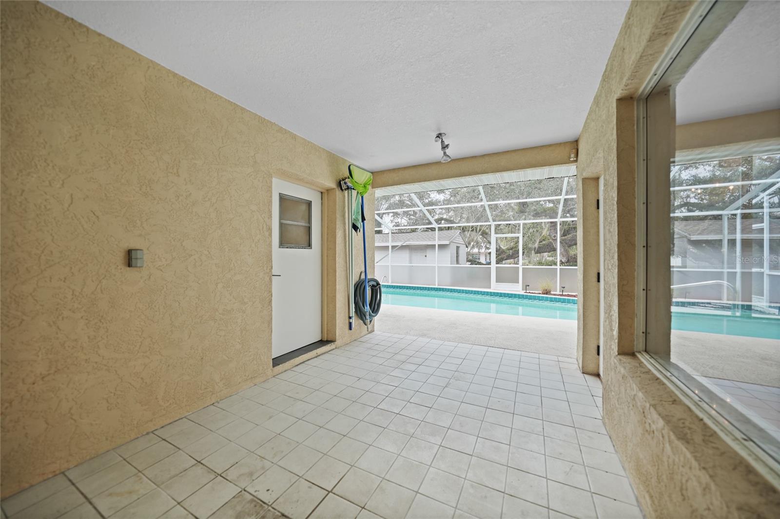 Image 31 of 51 For 117 Evangeline Street