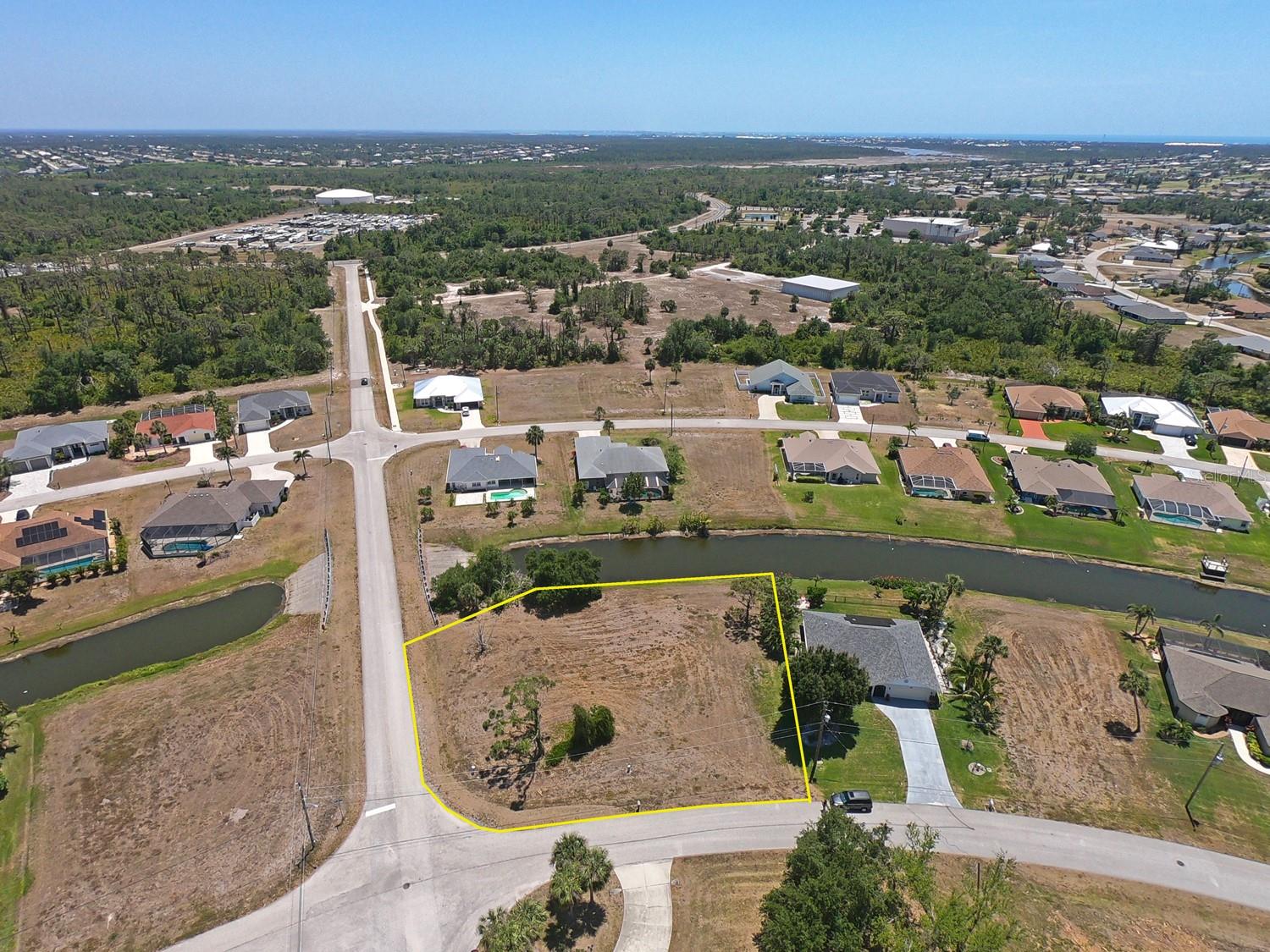 Image 2 of 16 For 133 Fairway Road