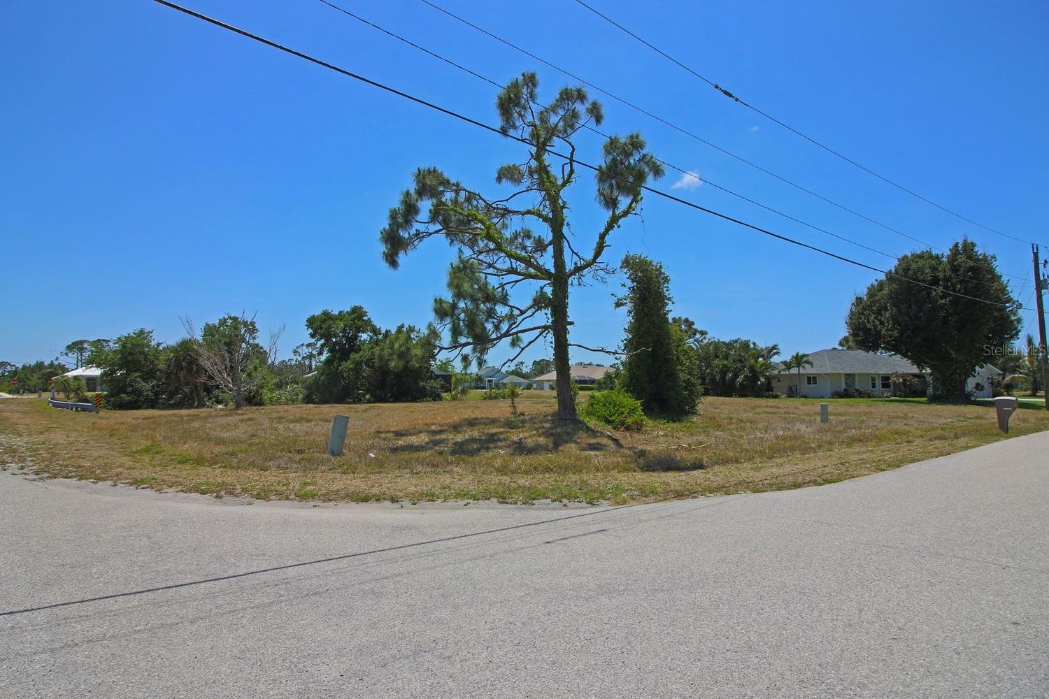 Image 8 of 16 For 133 Fairway Road