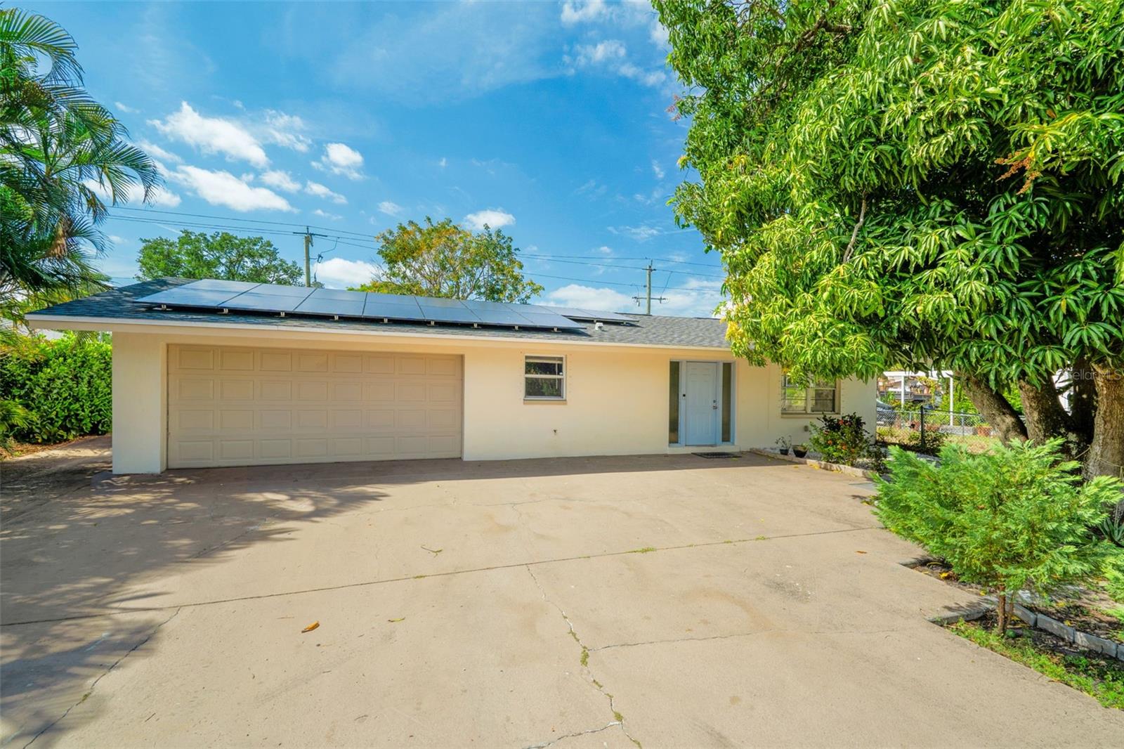 Details for 1408 Charles Court, FORT MYERS, FL 33919