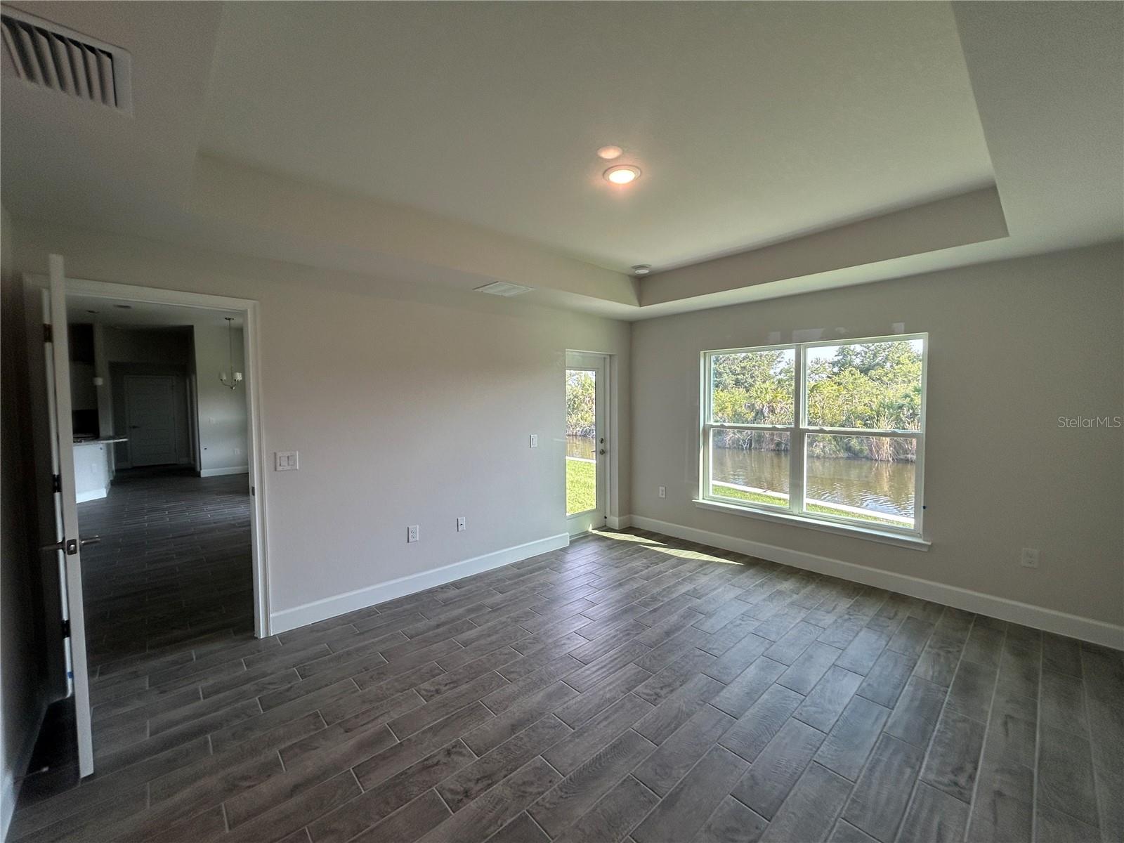 Image 15 of 50 For 27253 Porto Nacional Drive