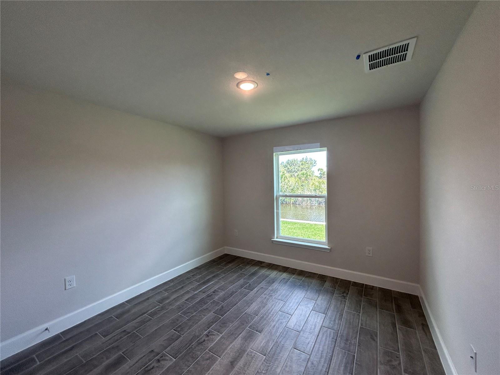 Image 24 of 50 For 27253 Porto Nacional Drive
