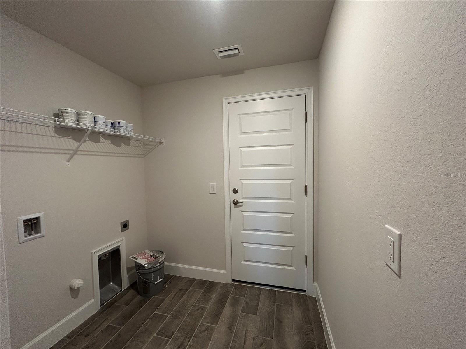 Image 31 of 50 For 27253 Porto Nacional Drive