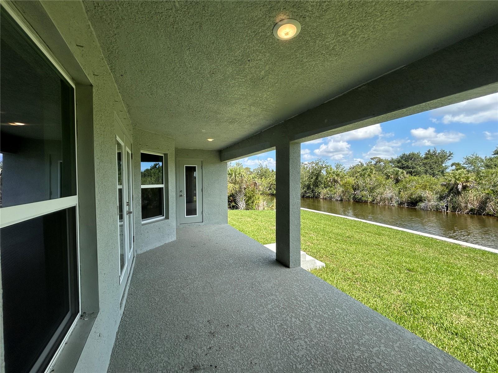 Image 34 of 50 For 27253 Porto Nacional Drive