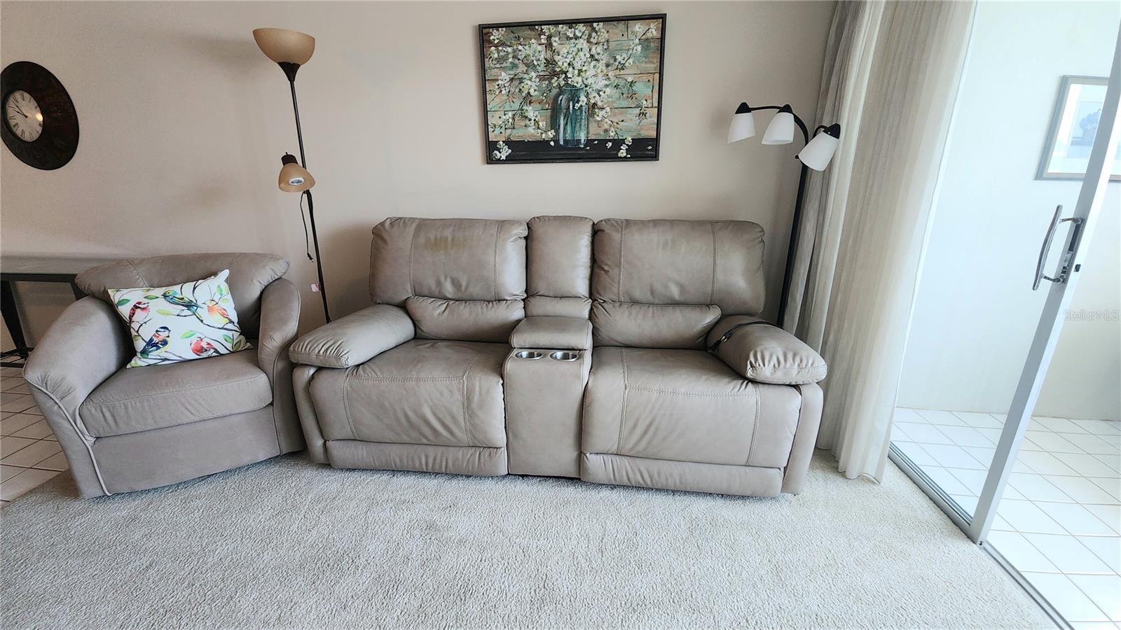 Image 15 of 45 For 21300 Brinson Avenue 201