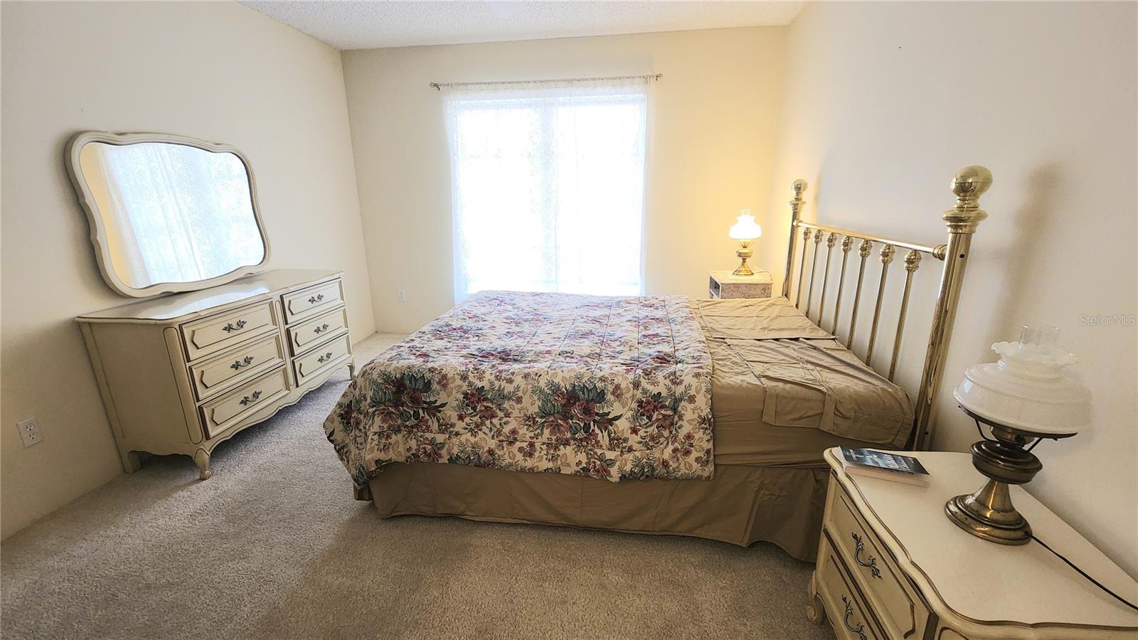 Image 29 of 45 For 21300 Brinson Avenue 201