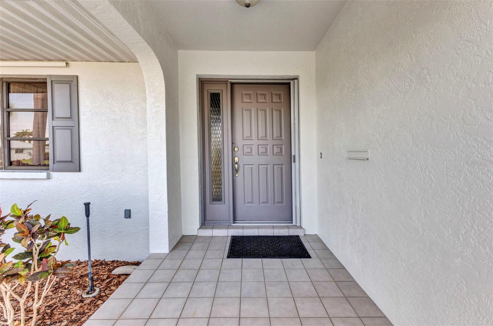 Image 13 of 67 For 80 Hibiscus Drive