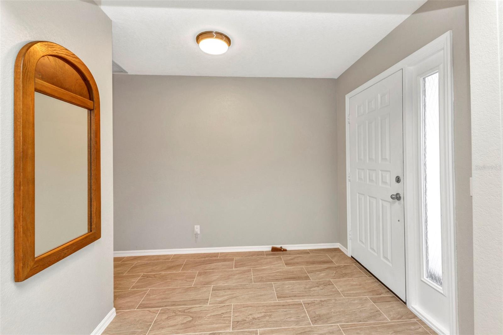 Image 15 of 67 For 80 Hibiscus Drive