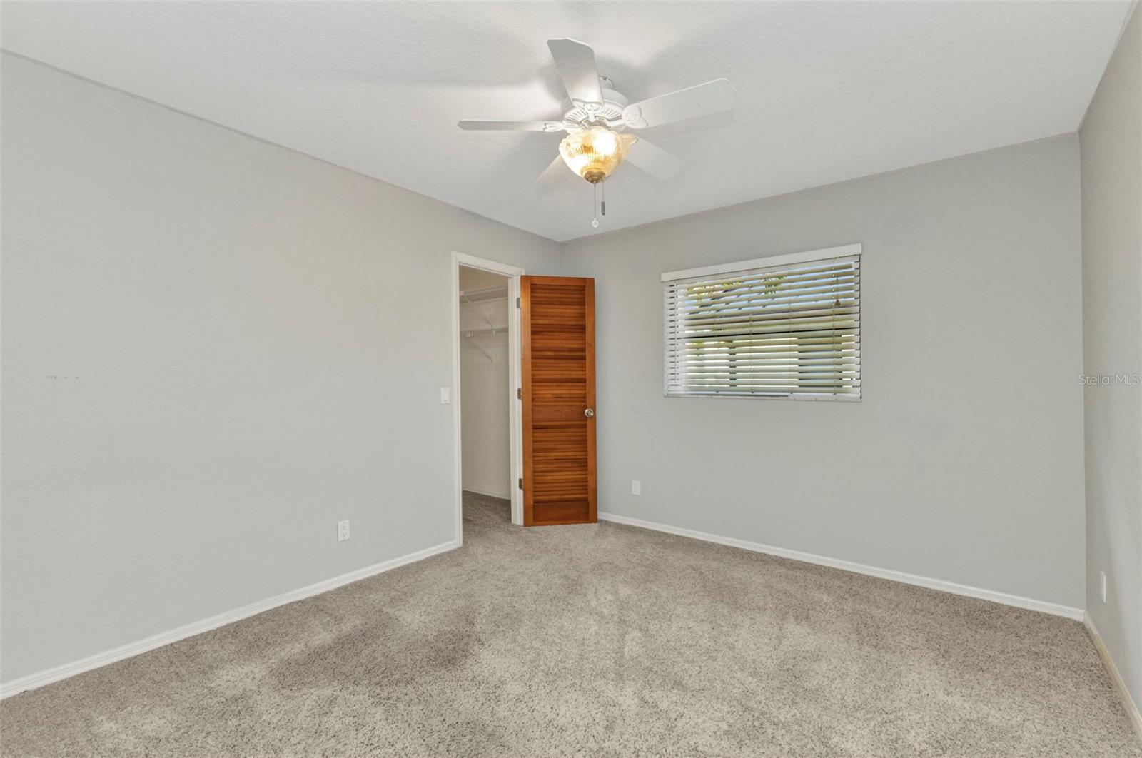 Image 36 of 67 For 80 Hibiscus Drive