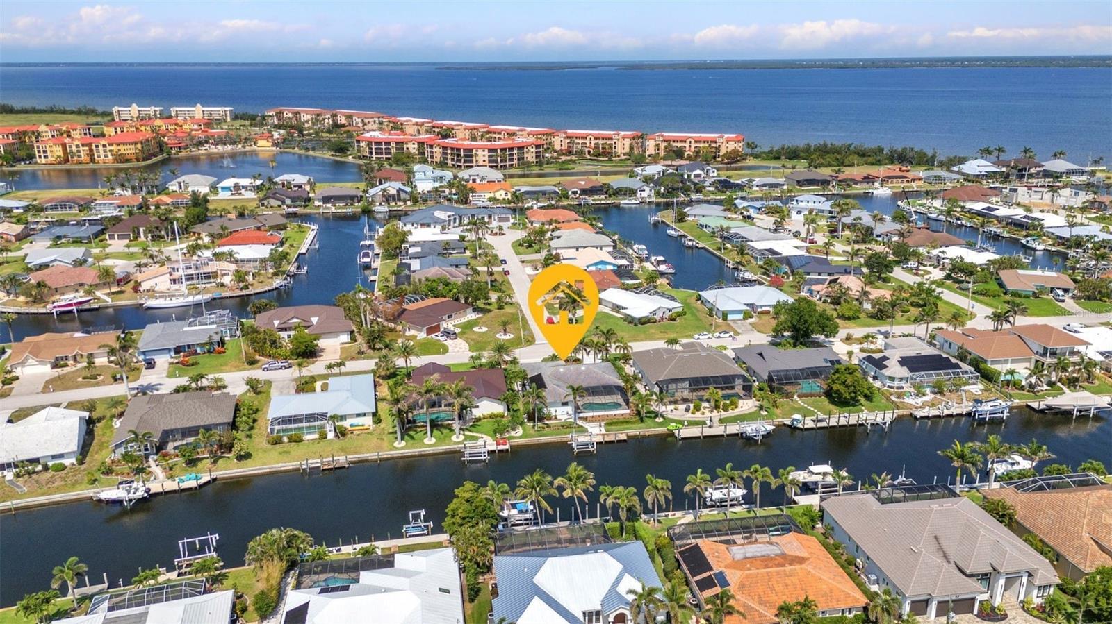 Image 4 of 67 For 80 Hibiscus Drive