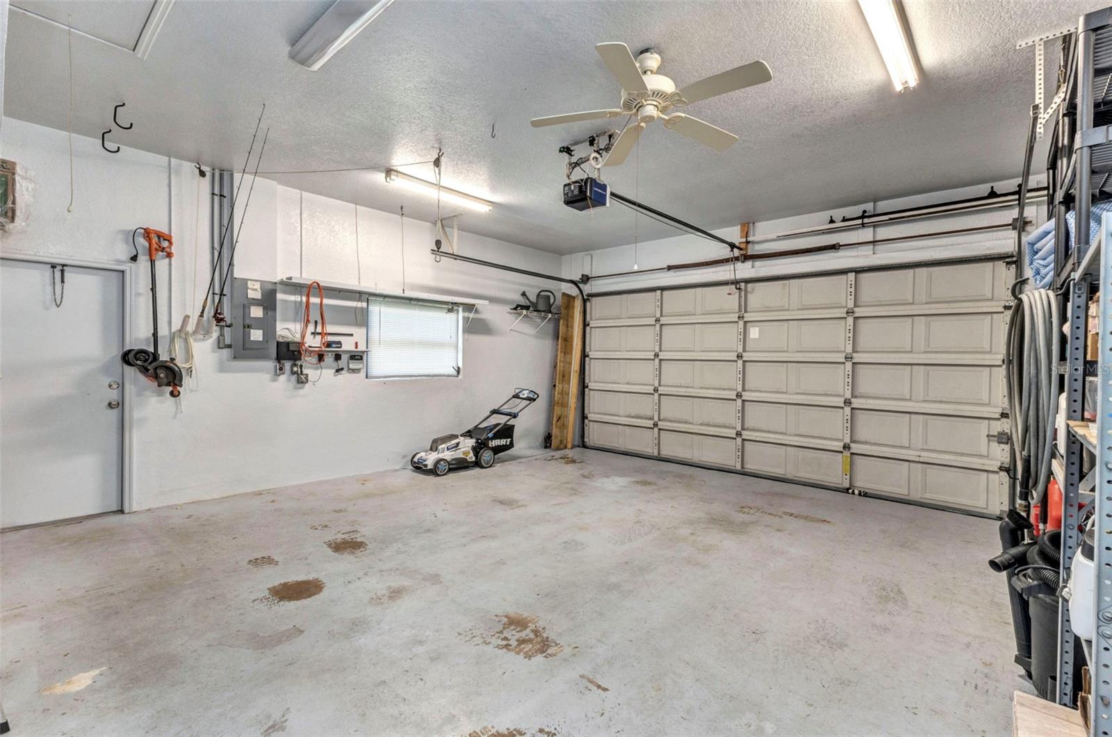 Image 47 of 67 For 80 Hibiscus Drive