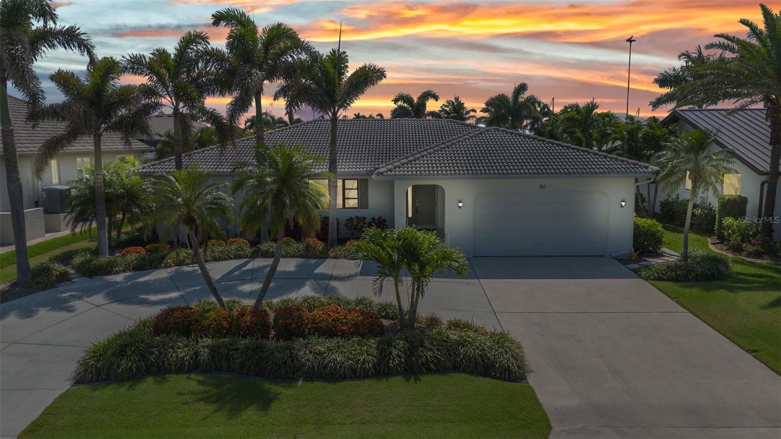 Image 5 of 67 For 80 Hibiscus Drive