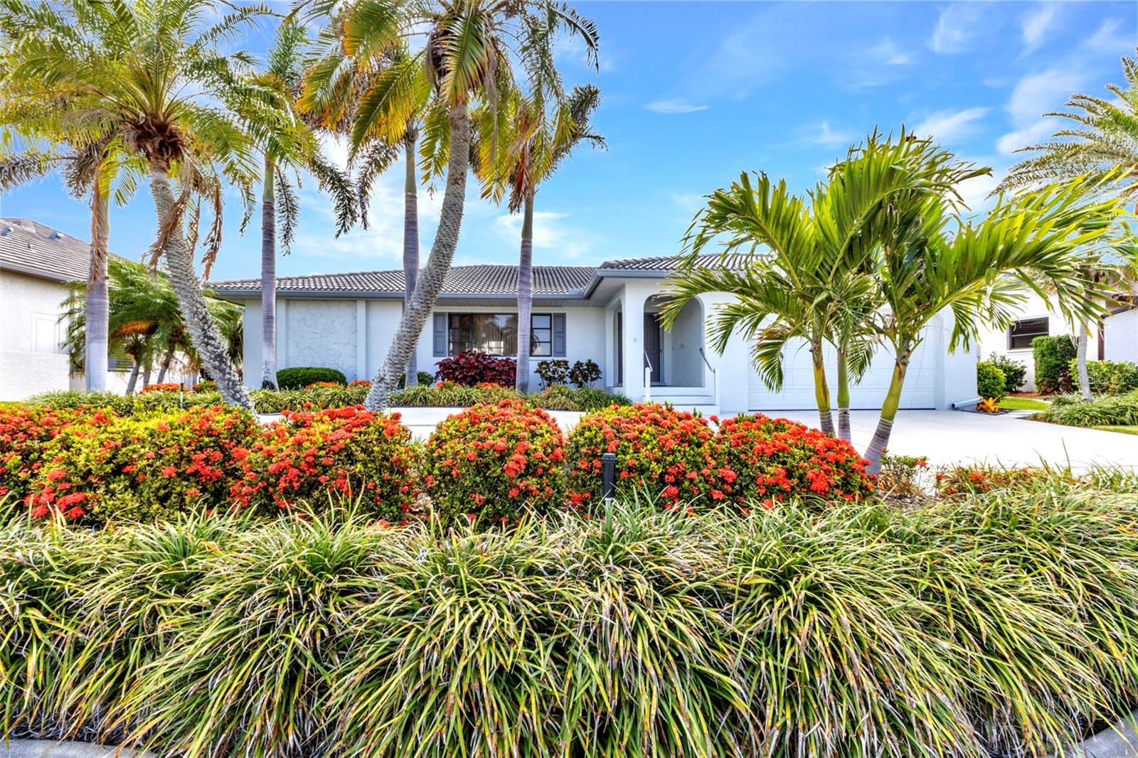 Image 6 of 67 For 80 Hibiscus Drive