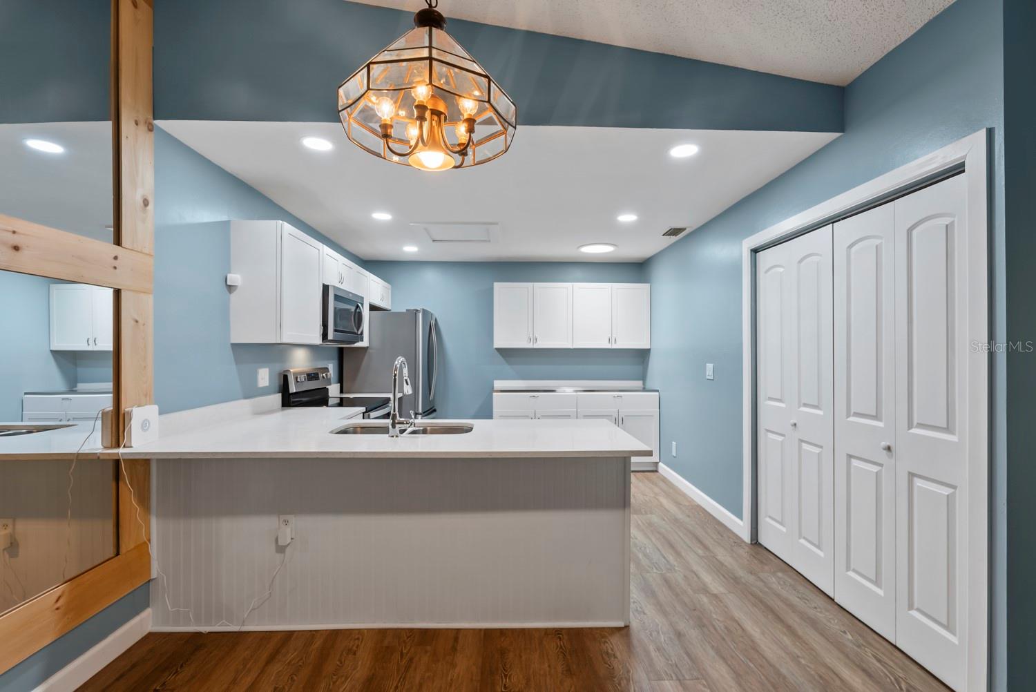 Image 10 of 50 For 15464 Crystal Lake Drive