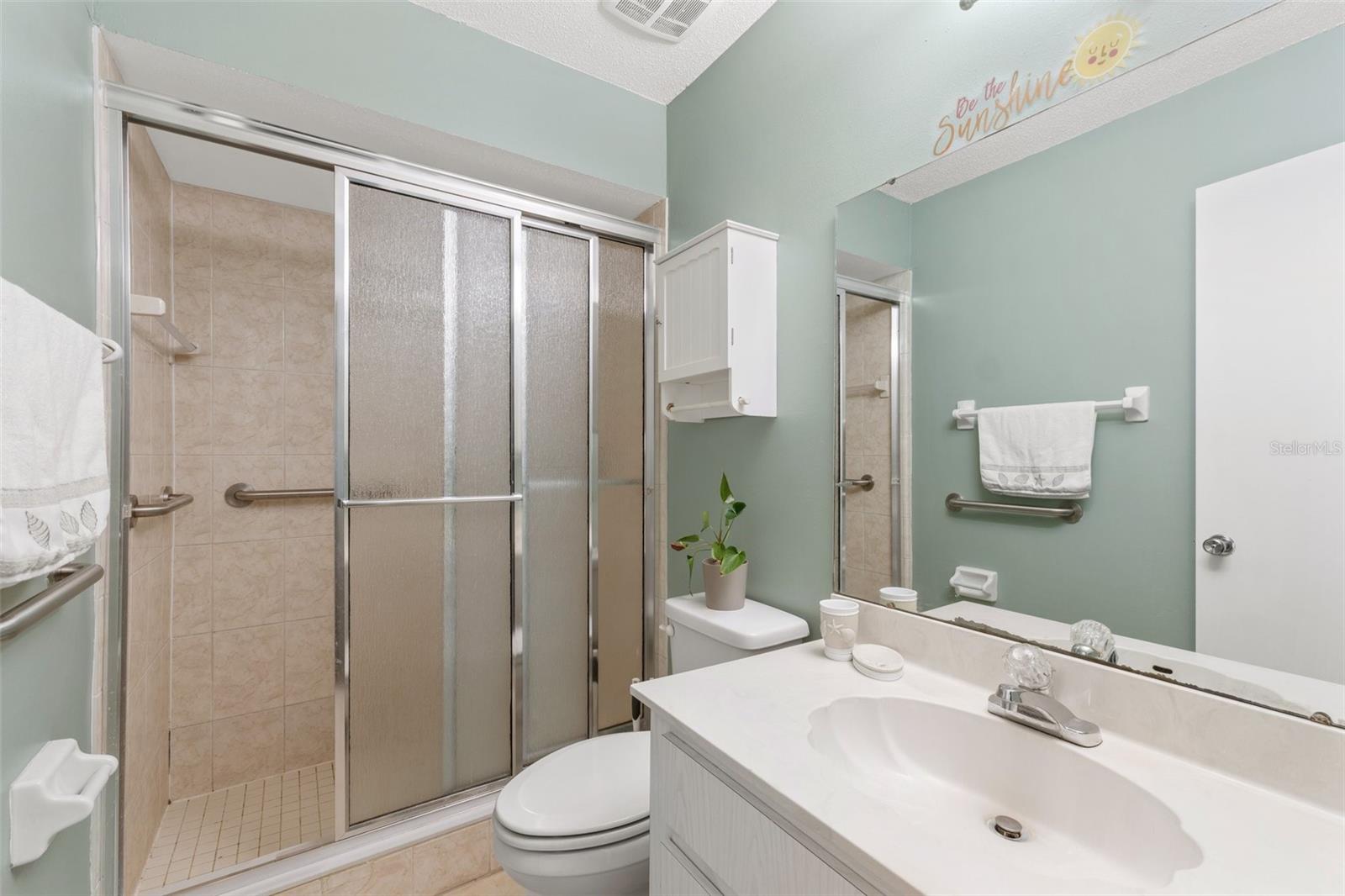 Image 14 of 17 For 21150 Gertrude Avenue O3