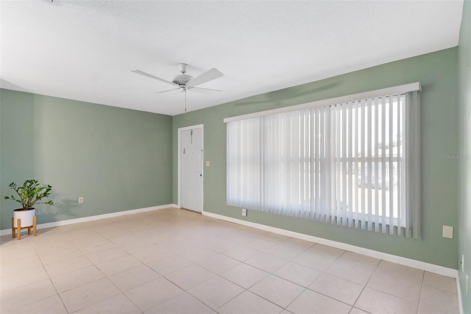 Image 4 of 17 For 21150 Gertrude Avenue O3