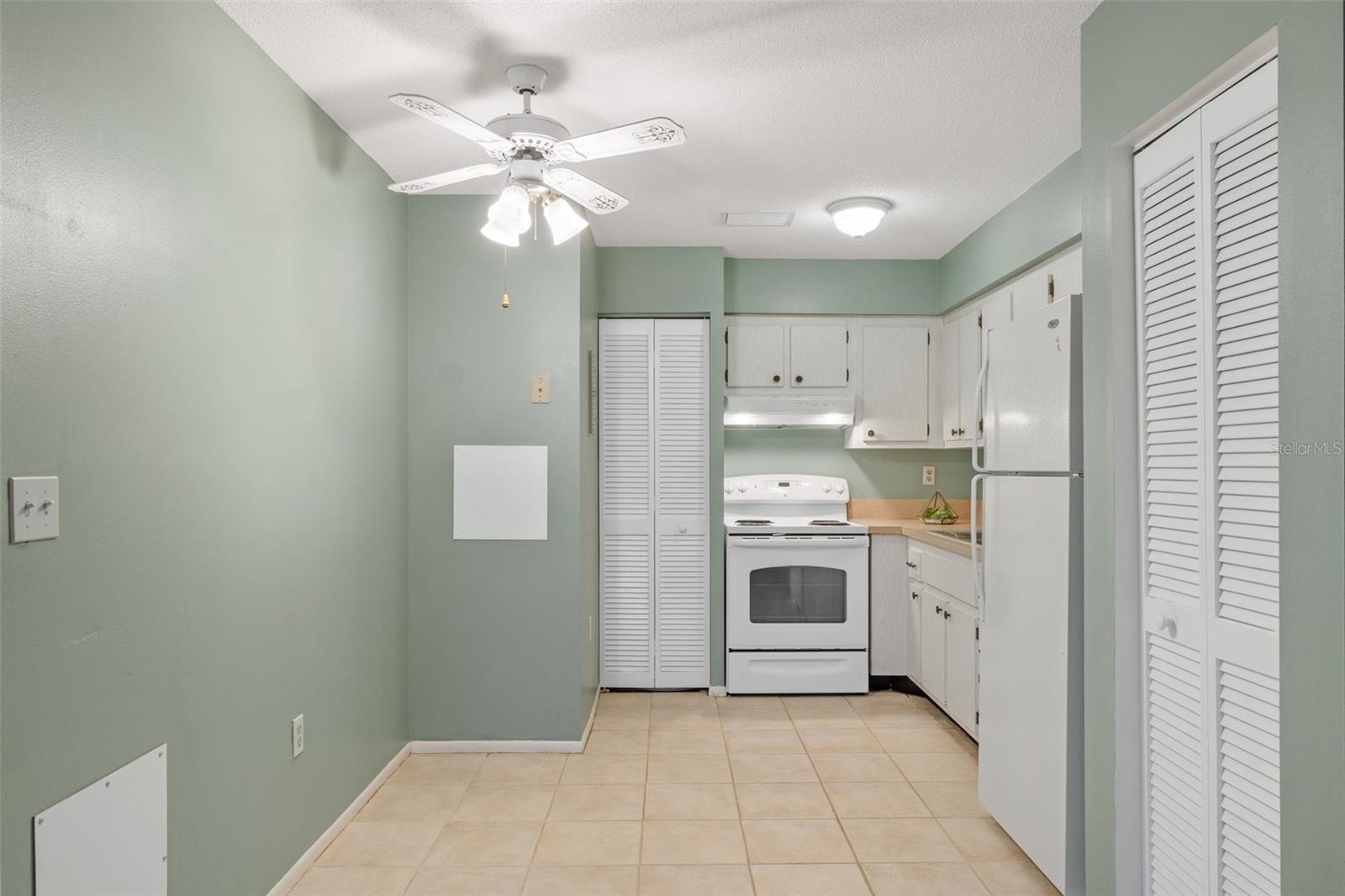 Image 7 of 17 For 21150 Gertrude Avenue O3