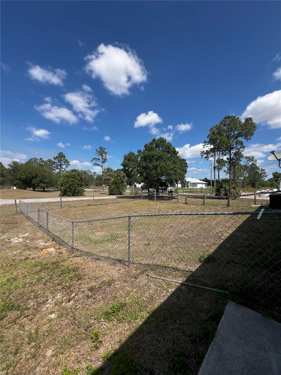 Image 19 of 23 For 7789 2nd Terrace