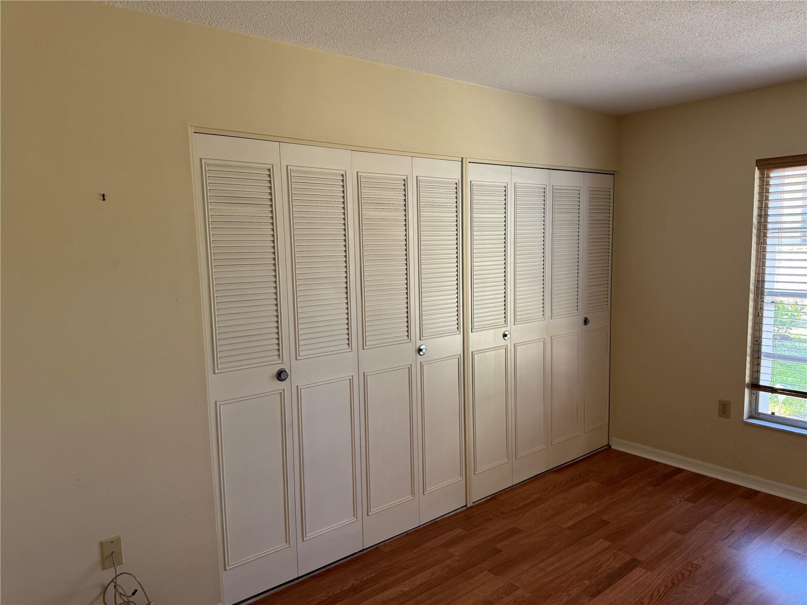 Image 13 of 28 For 21320 Brinson Avenue 112