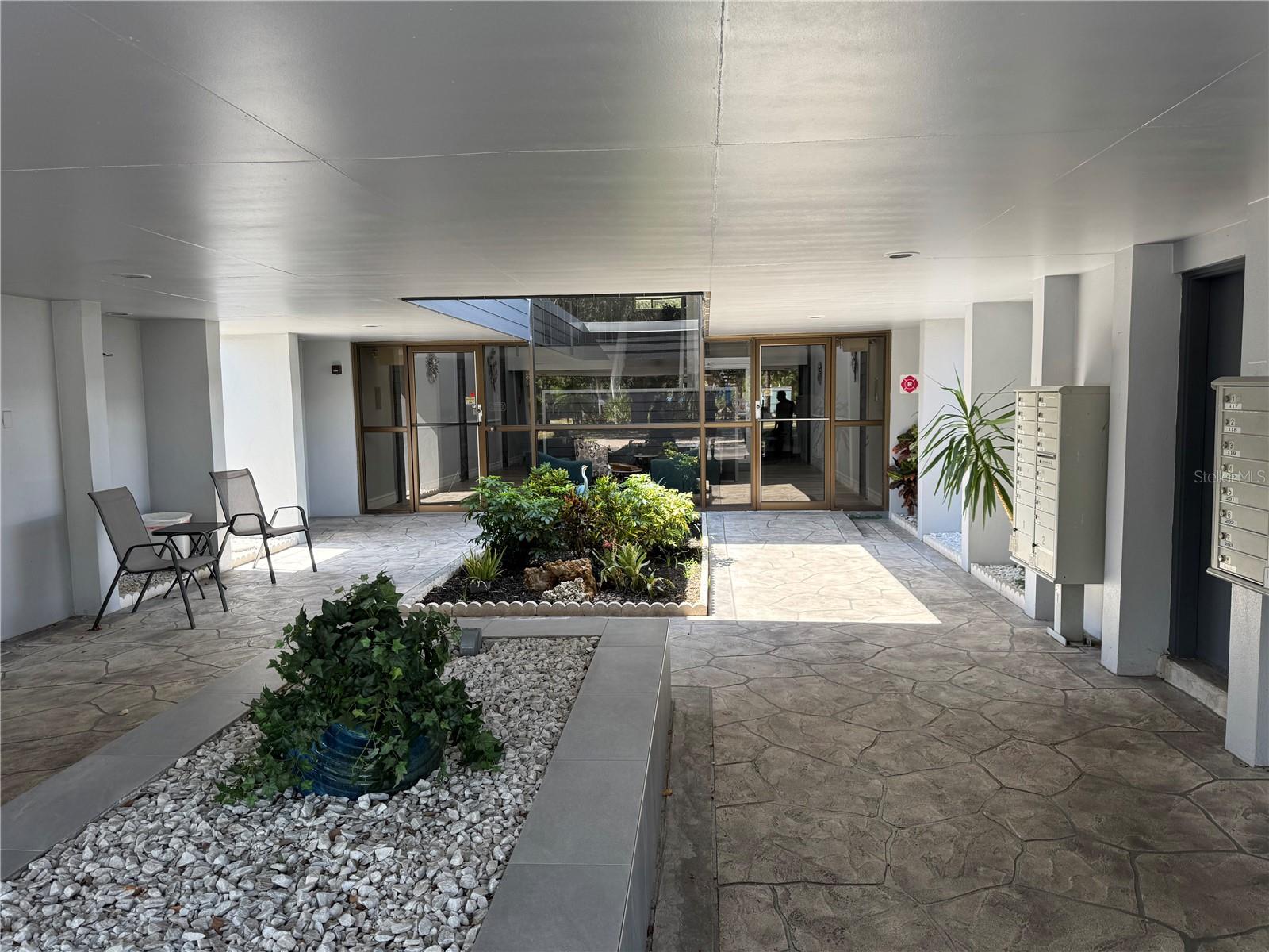 Image 3 of 28 For 21320 Brinson Avenue 112