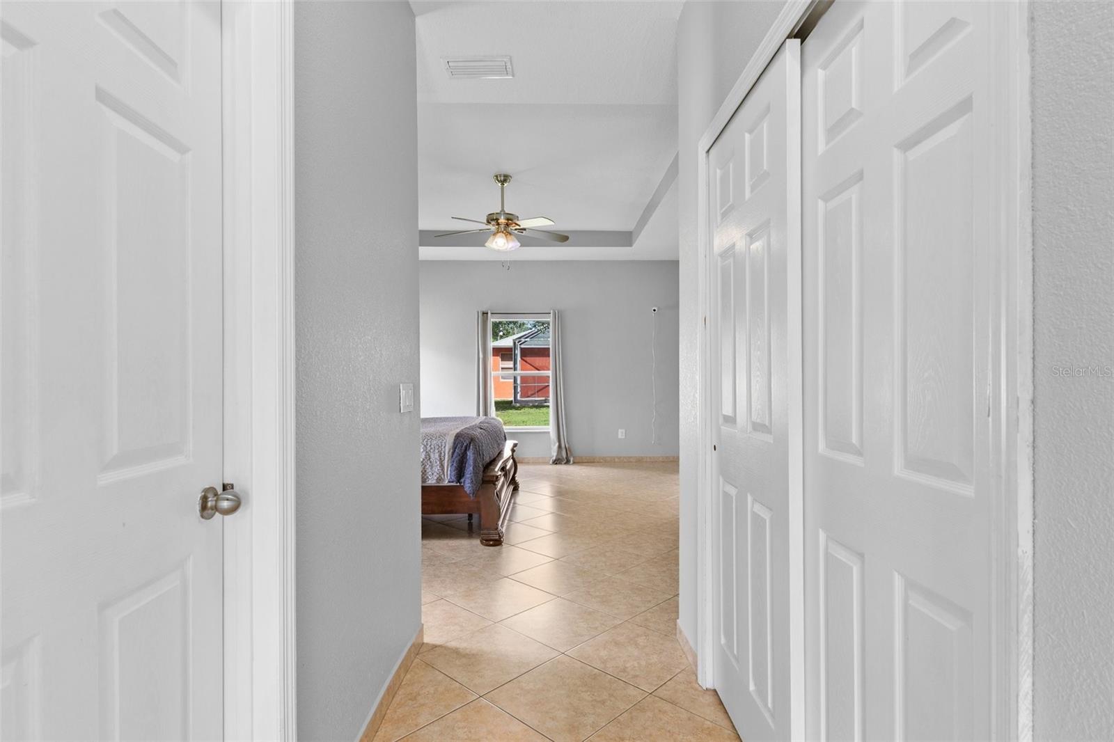 Image 19 of 39 For 1275 Huntington Street