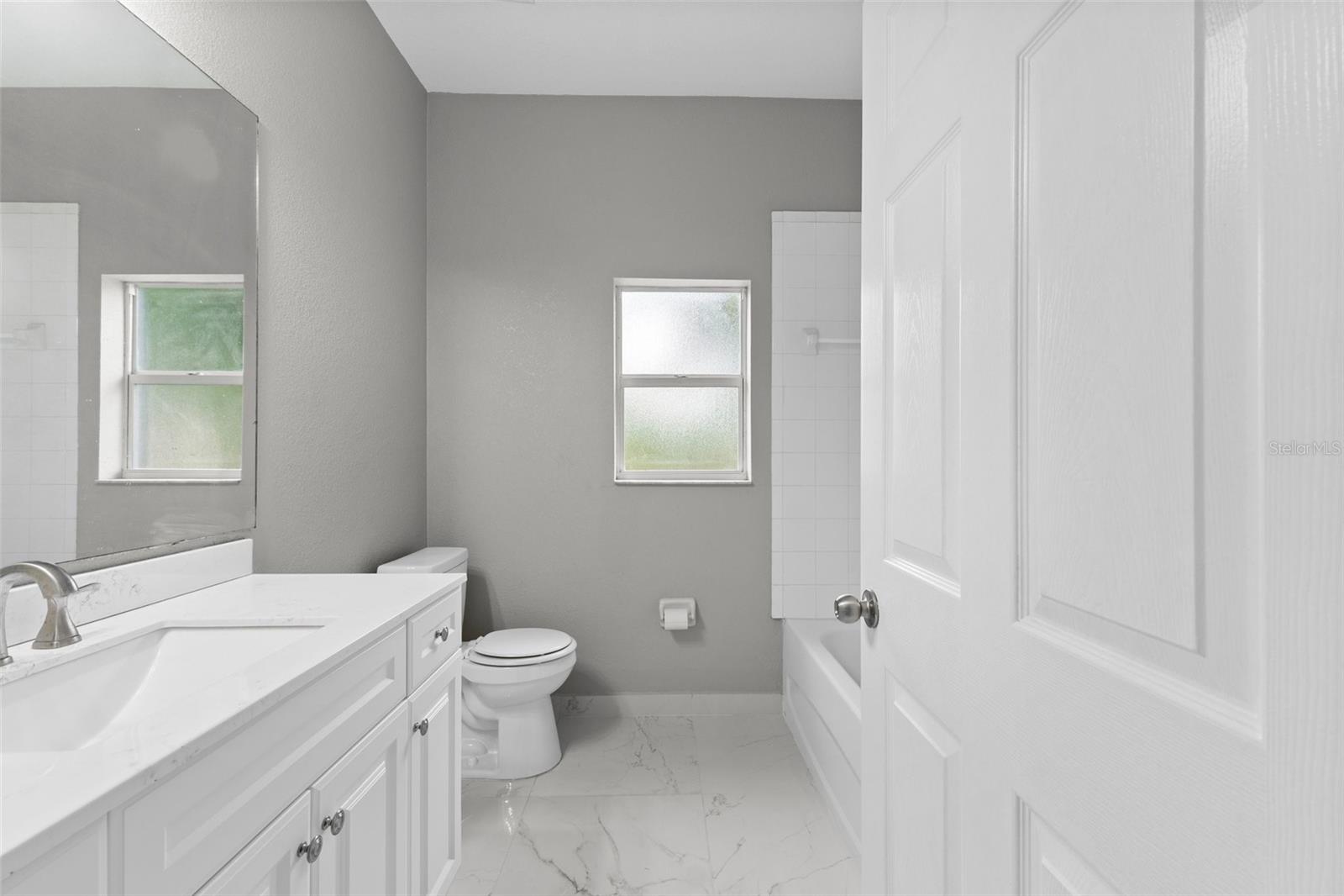 Image 22 of 39 For 1275 Huntington Street