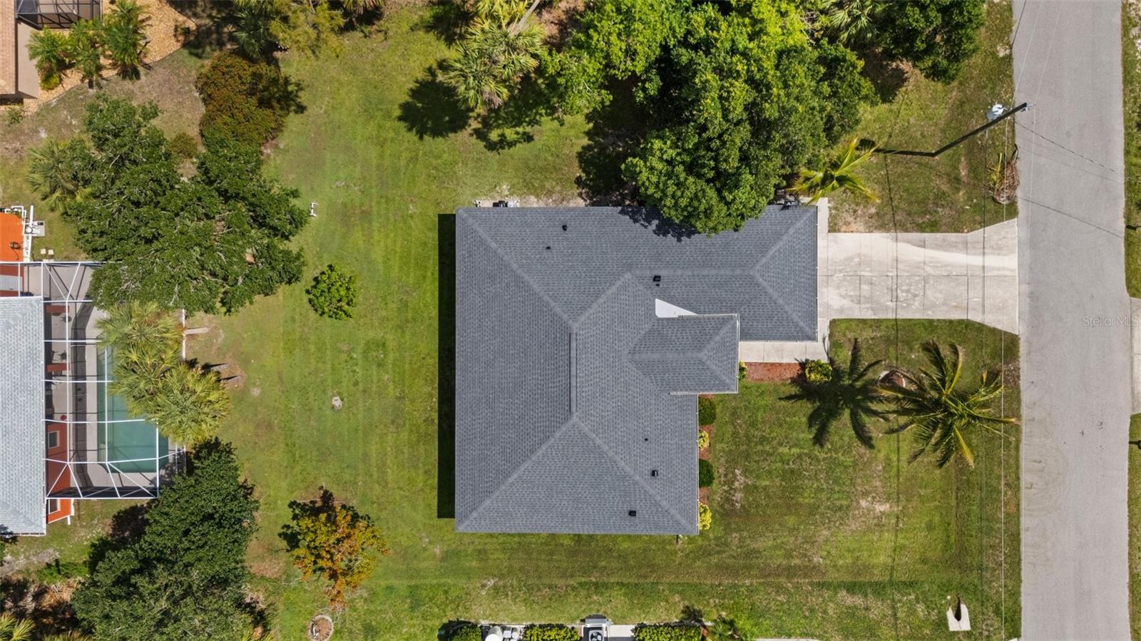 Image 35 of 39 For 1275 Huntington Street