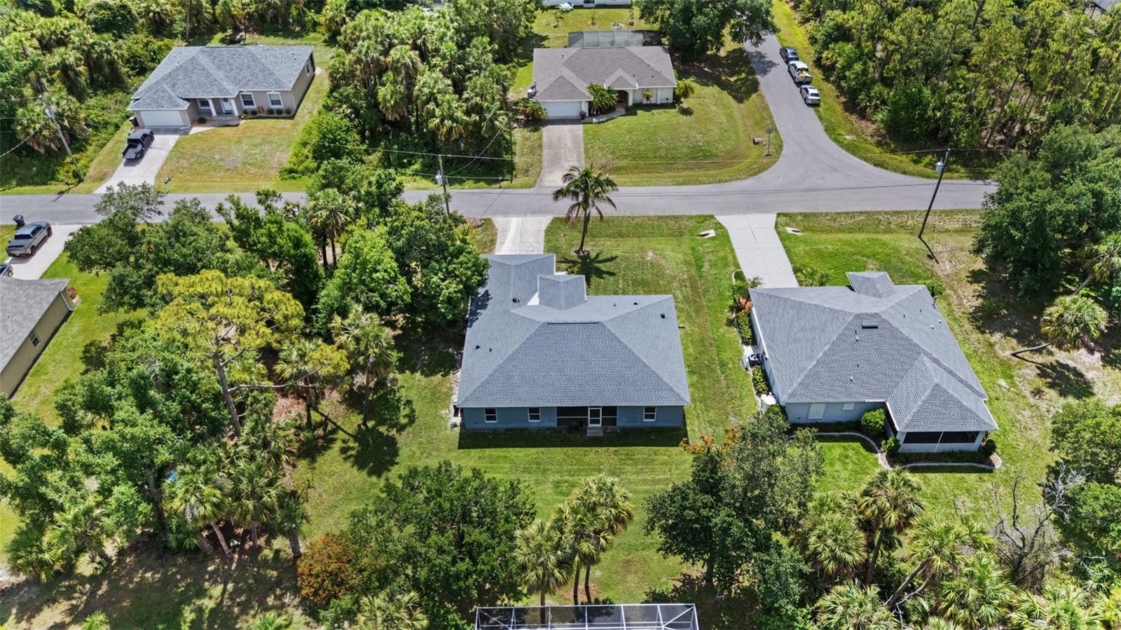 Image 36 of 39 For 1275 Huntington Street