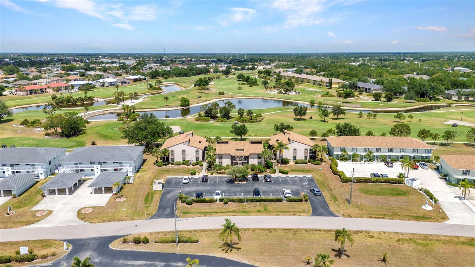 Image 38 of 68 For 26336 Nadir Road 10