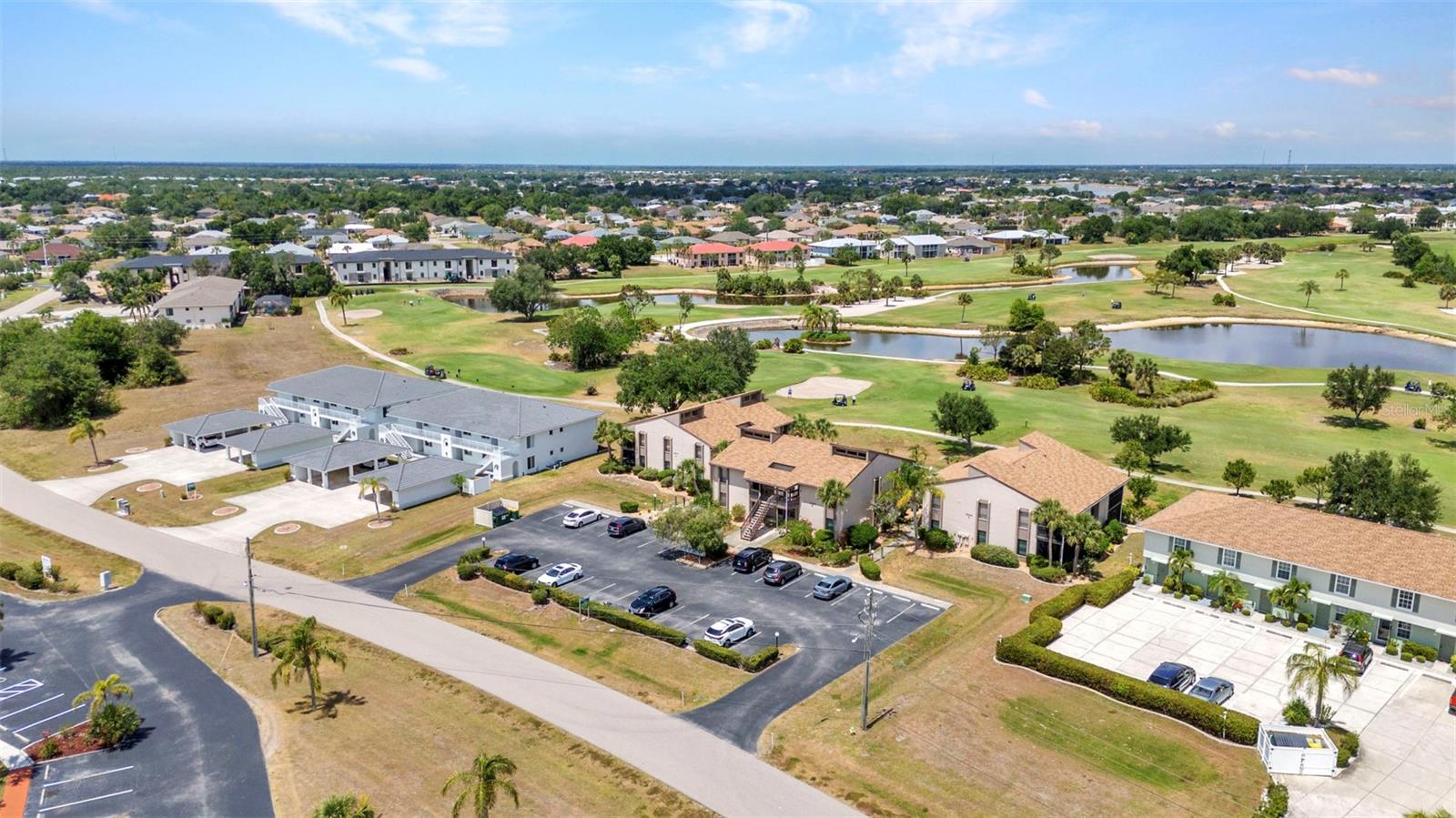 Image 40 of 68 For 26336 Nadir Road 10