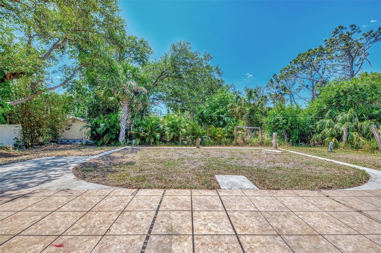 Image 42 of 52 For 4129 Palisades Avenue