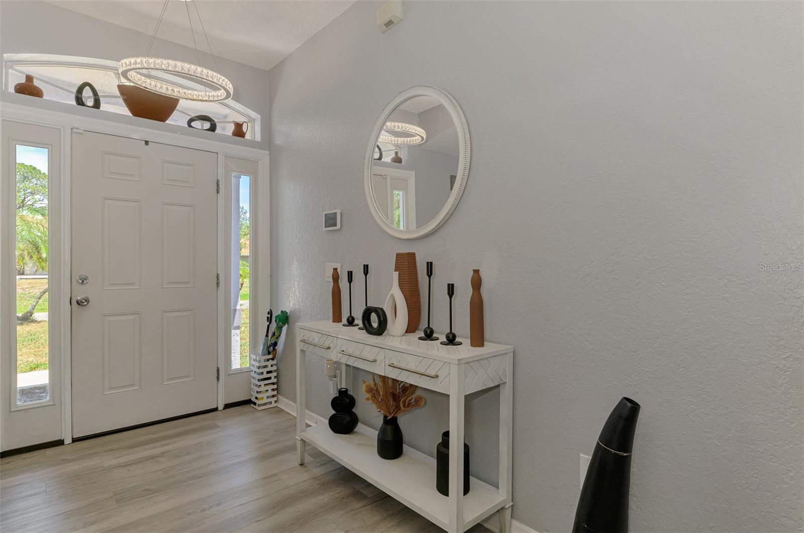 Image 5 of 52 For 4129 Palisades Avenue