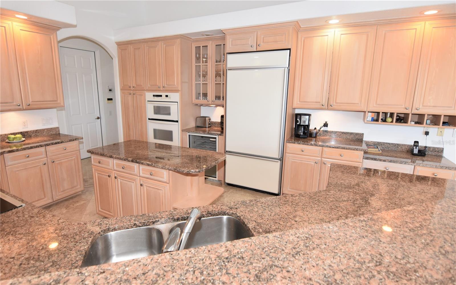 Image 13 of 64 For 3787 Whippoorwill Court
