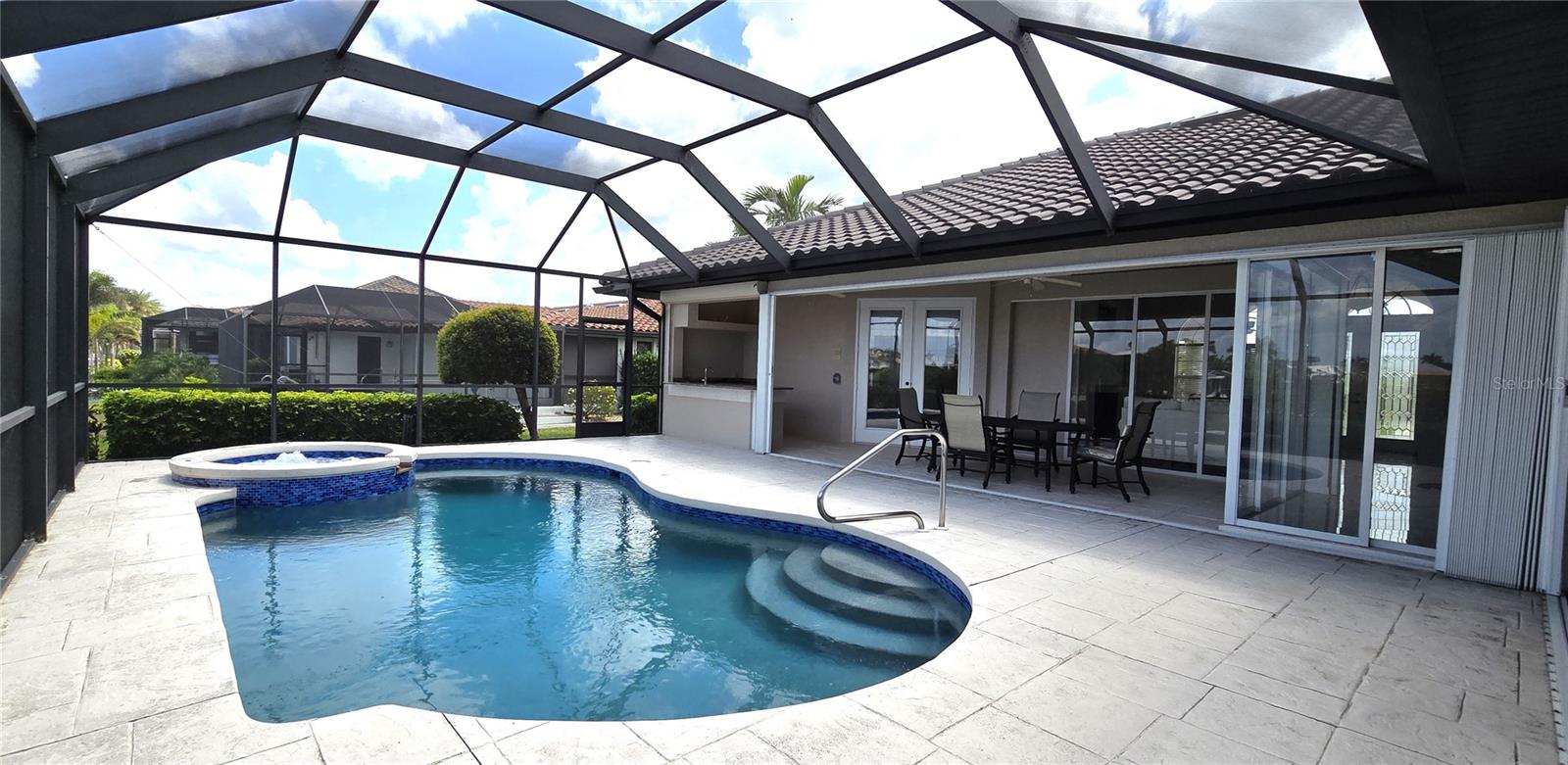Image 4 of 64 For 3787 Whippoorwill Court