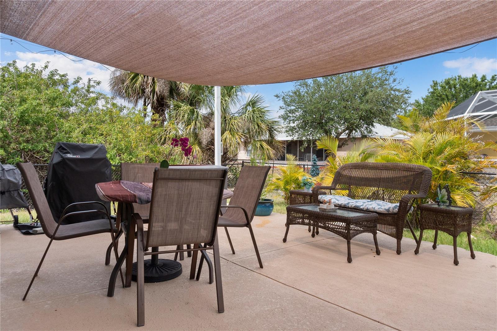 Image 43 of 62 For 7122 Turner Street