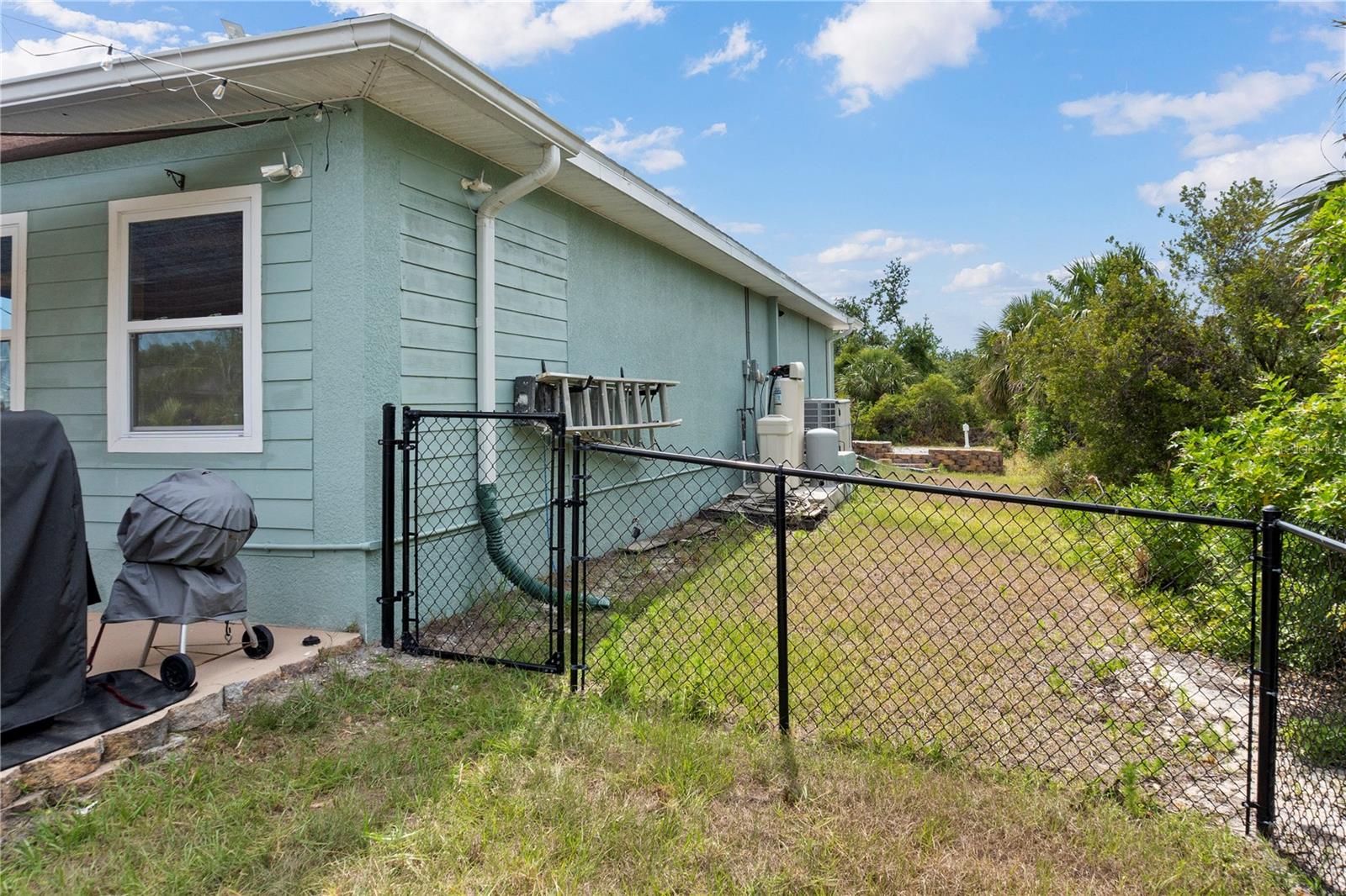 Image 46 of 62 For 7122 Turner Street