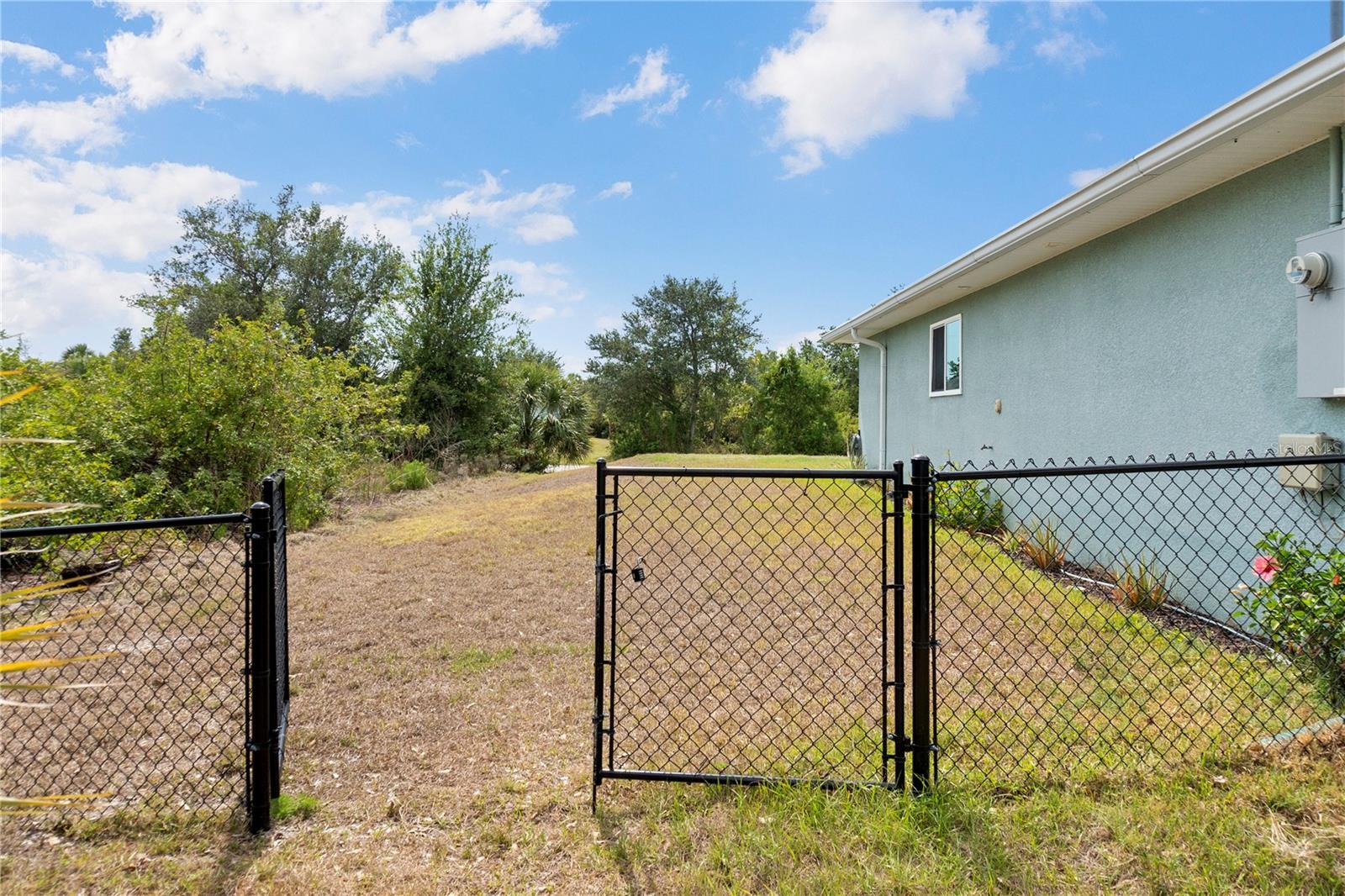Image 47 of 62 For 7122 Turner Street